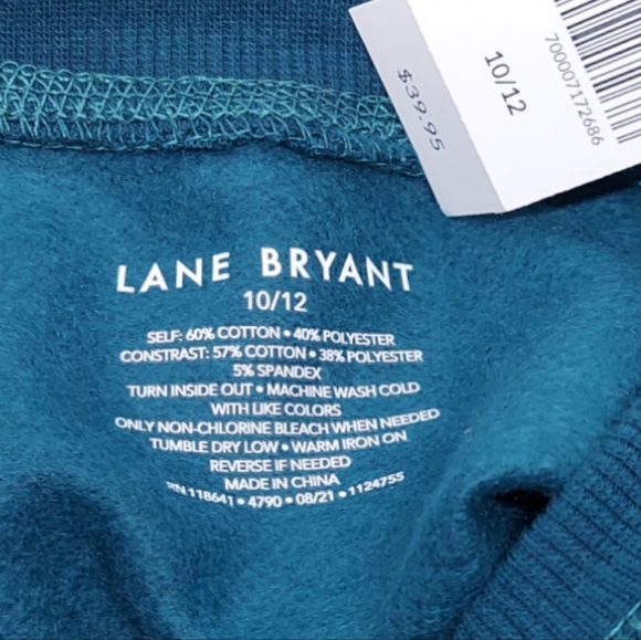 Lane Bryant "Let It Snow" with Silver Snowflake Girl's Size 10/12 NWT. - Picture 4 of 4